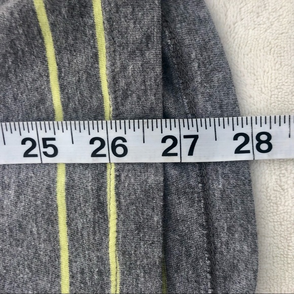 Old Navy Classic Tee Shirt Sz. Medium Striped Short Sleeve Gray Yellow - Picture 7 of 7